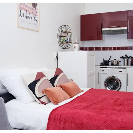 Apartment Joli En Plein Coeur De !
